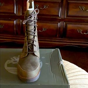 Timberland Graceyn boot Sz 7.5. New in box.